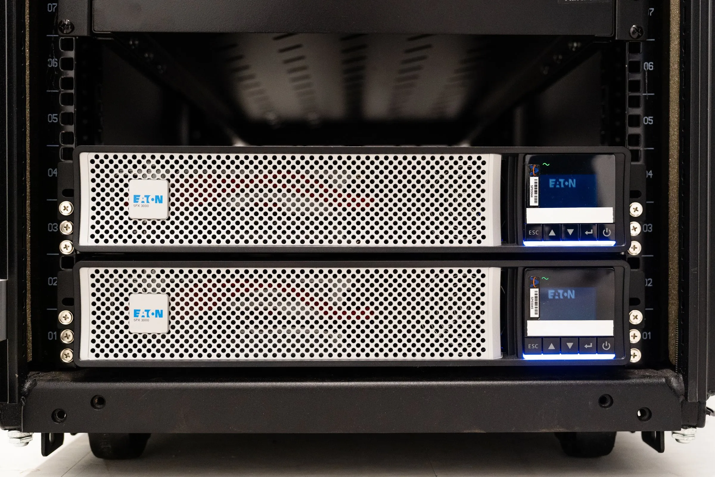 Rack-mounted UPS battery backup units